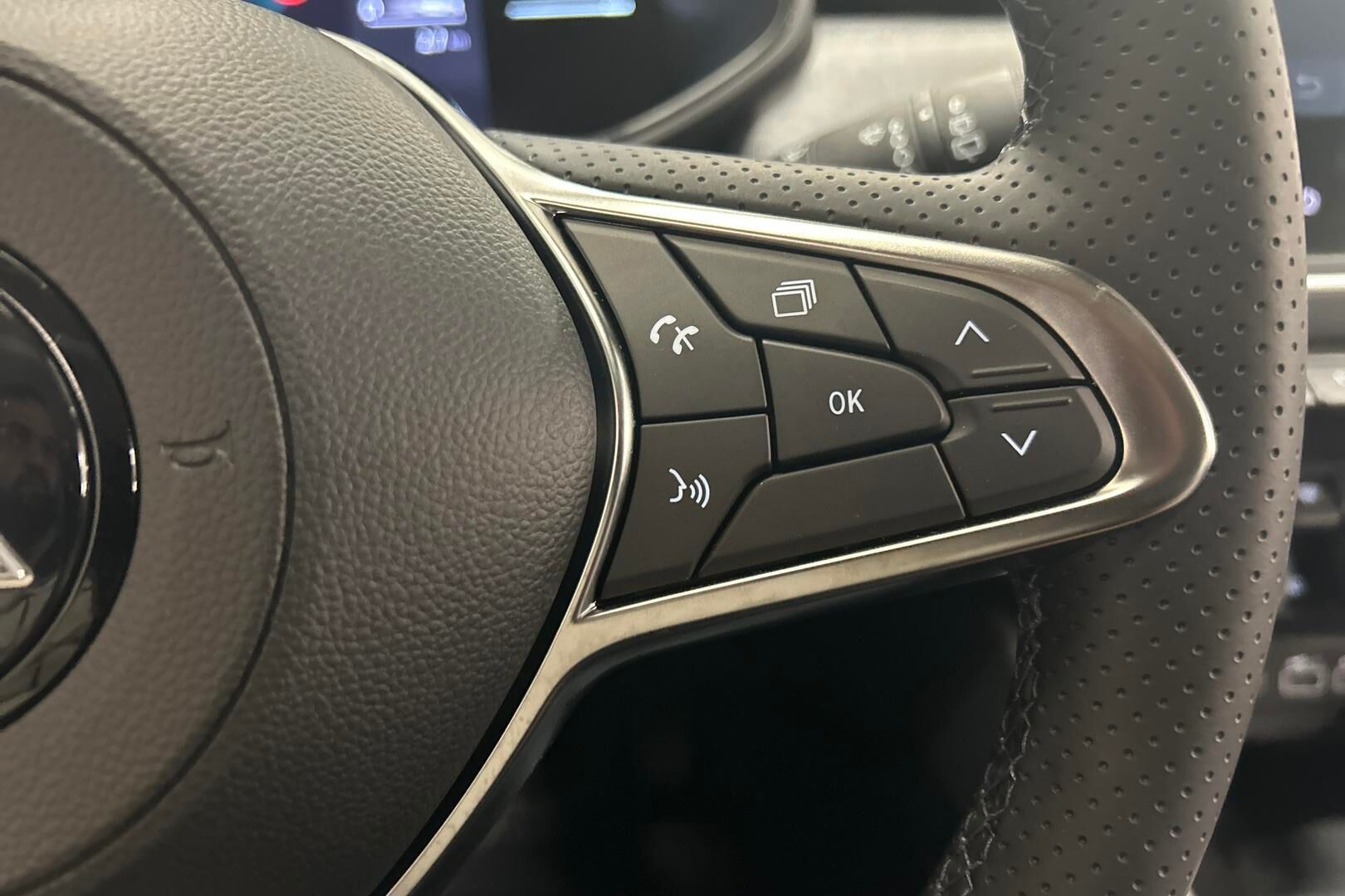 Mitsubishi Colt iso kuva 15