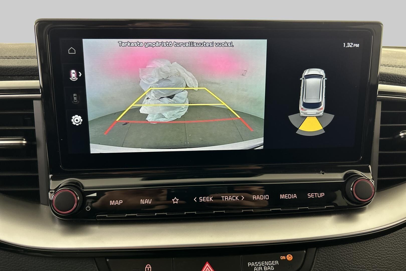 Kia Ceed iso kuva 15