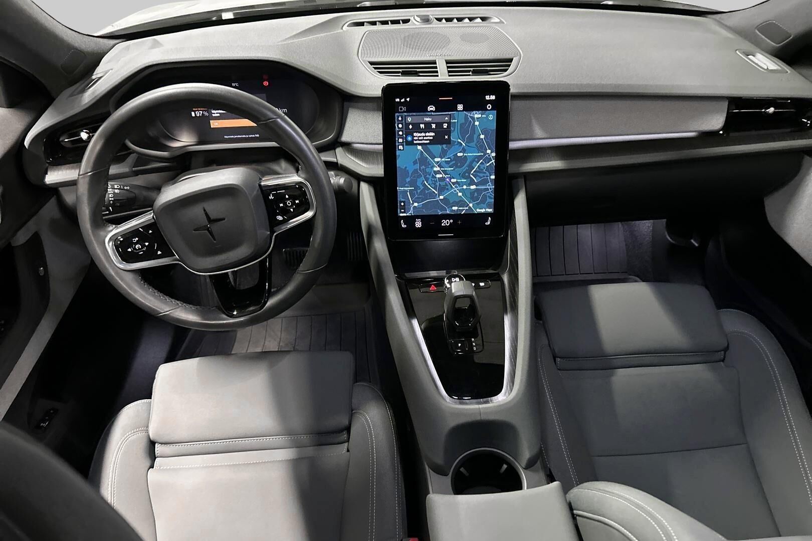 Polestar 2 iso kuva 11