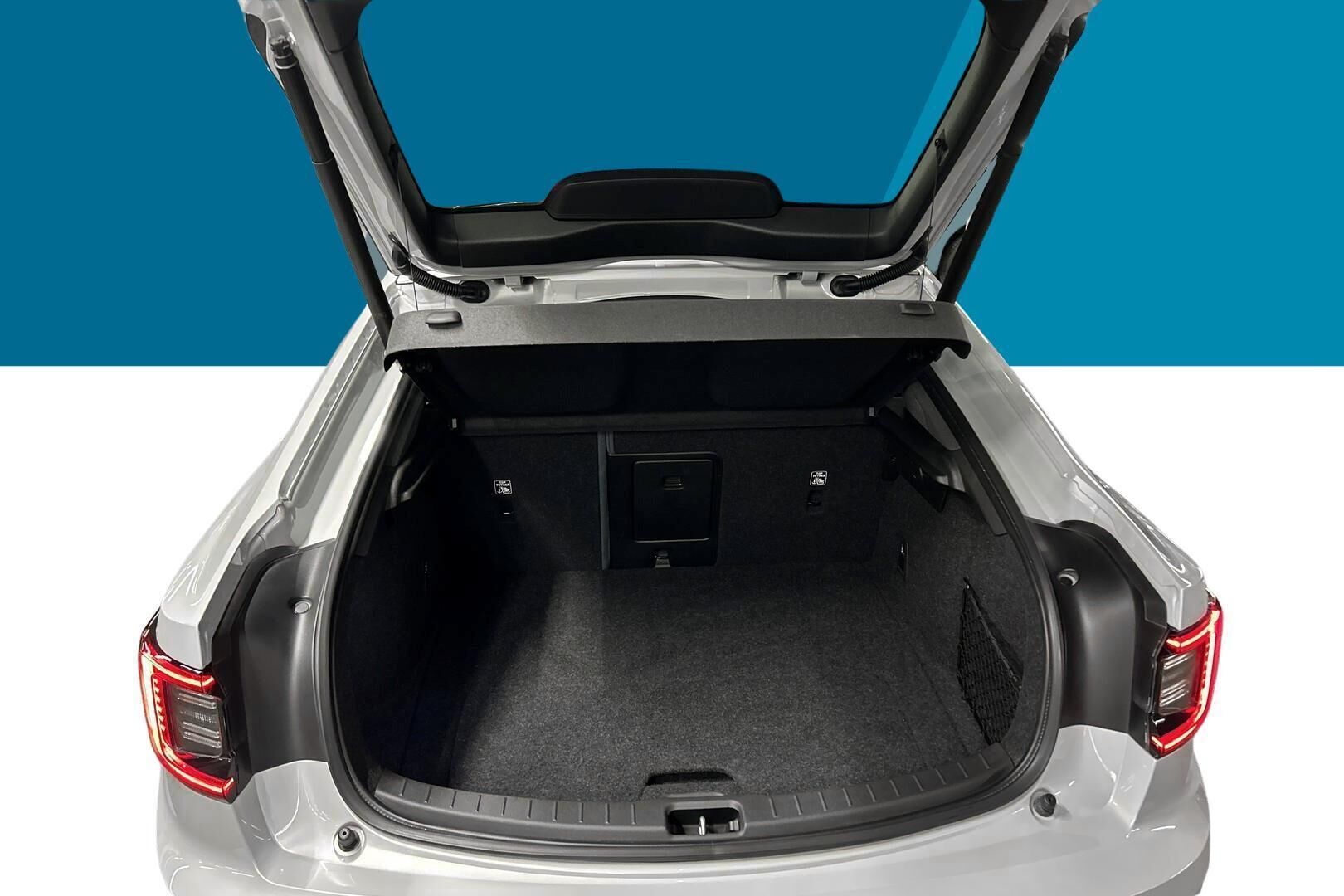 Polestar 2 iso kuva 12