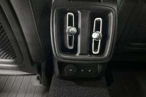 Polestar 2 esikatselu 30