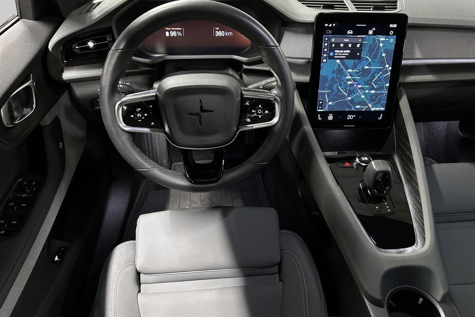 Polestar 2 iso kuva 31