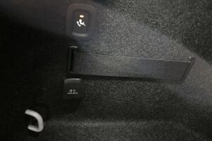 Polestar 2 esikatselu 33