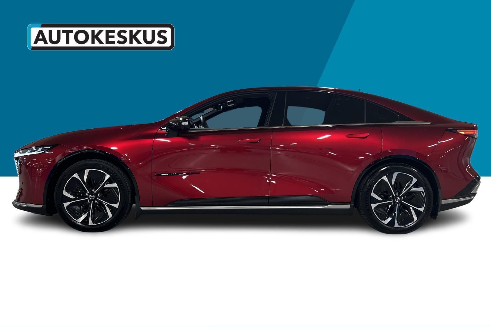 Mazda 6 iso kuva 5