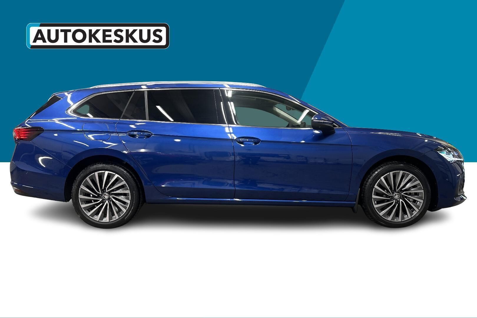 Skoda Superb iso kuva 3