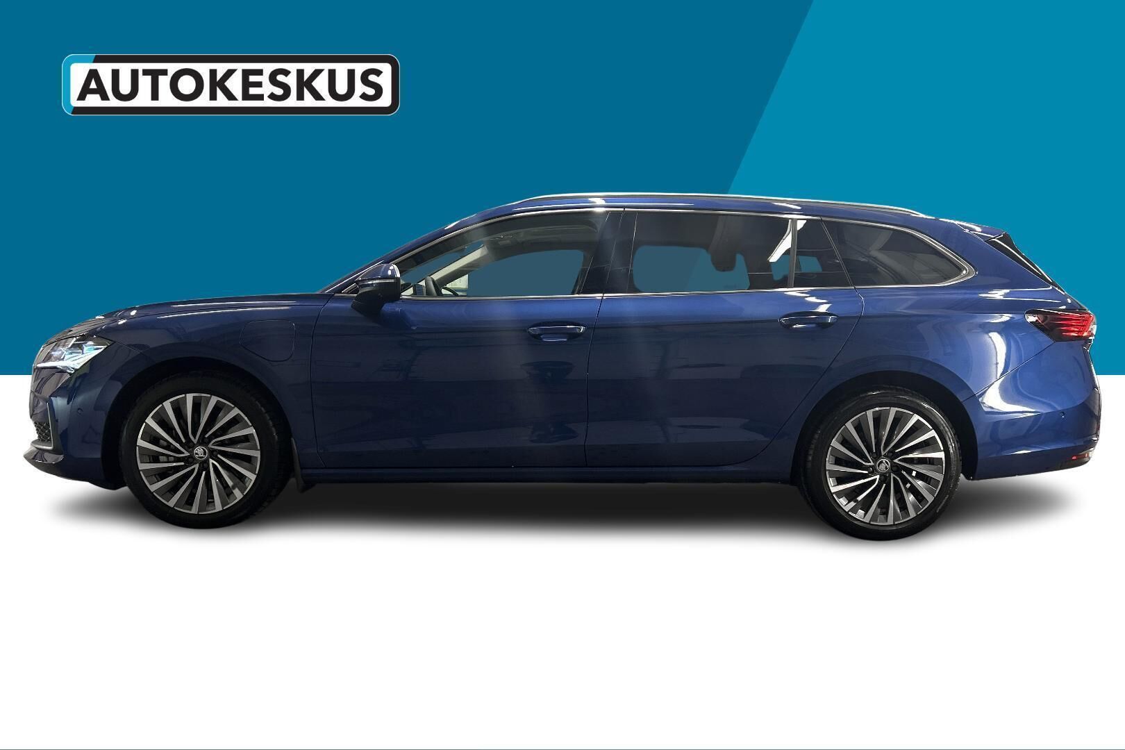 Skoda Superb iso kuva 7