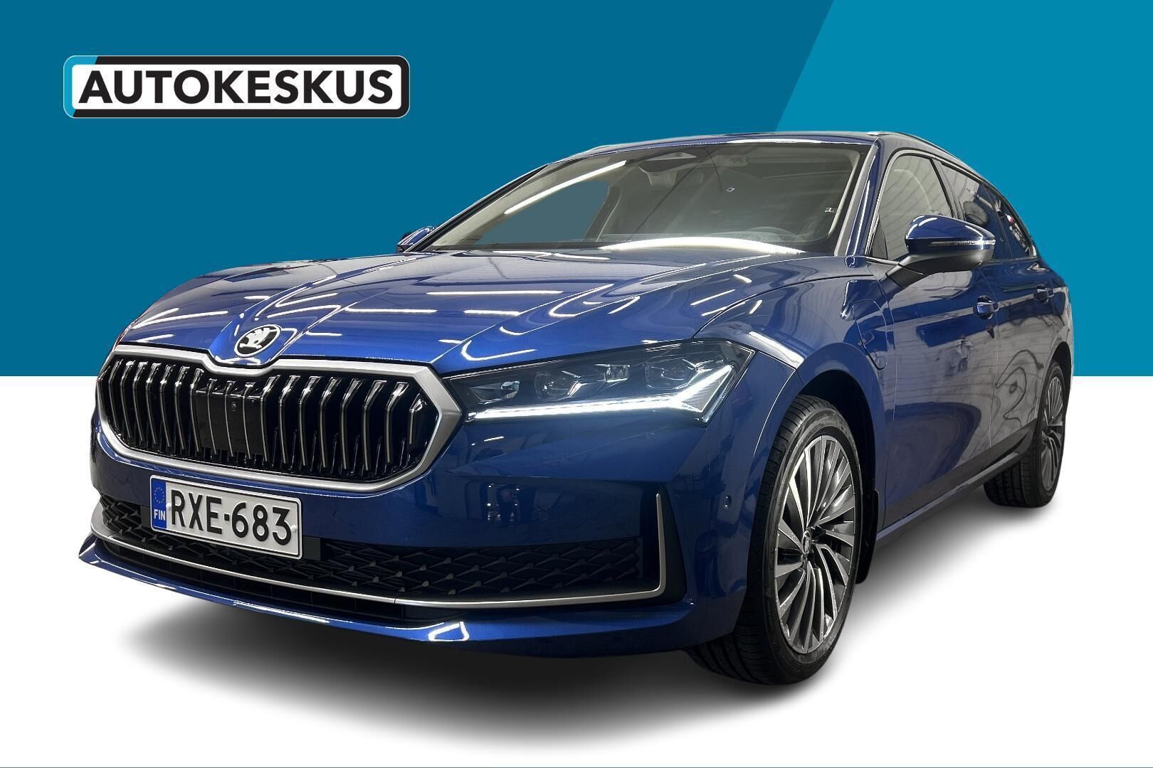 Skoda Superb iso kuva 0