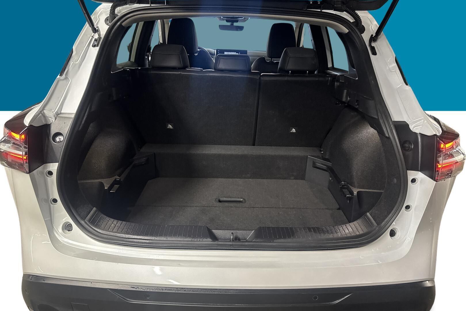 Nissan Qashqai iso kuva 10