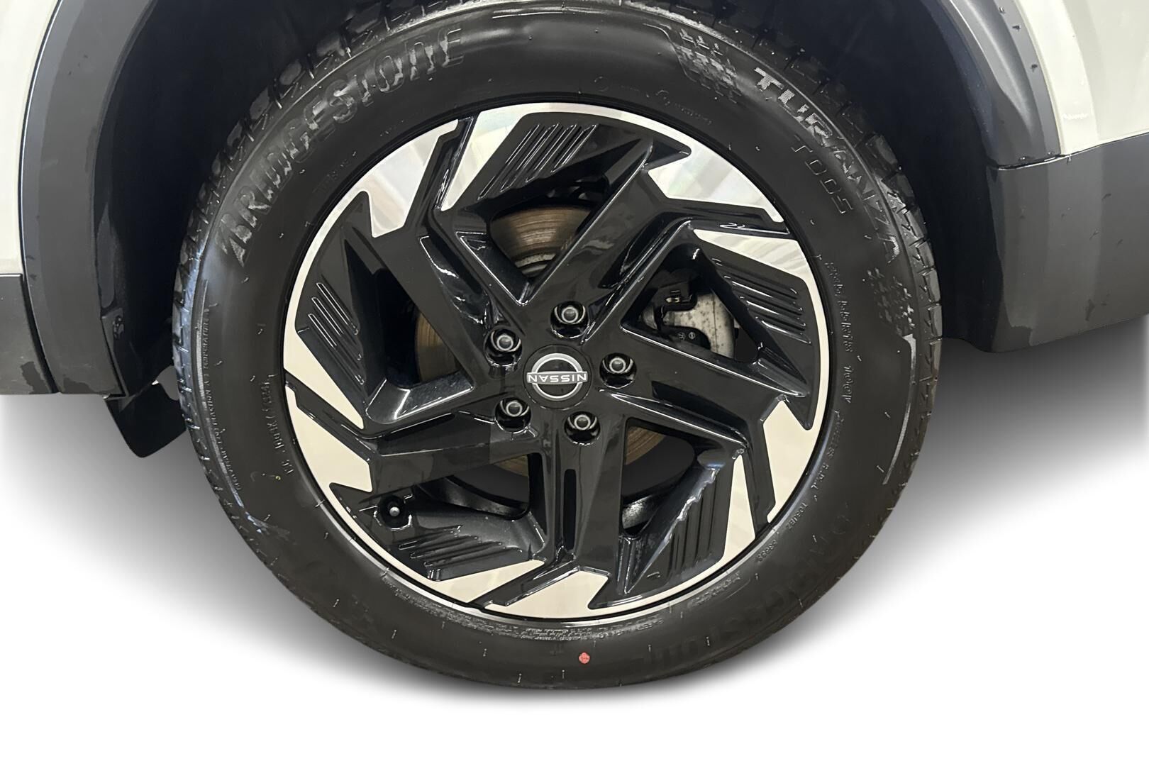 Nissan Qashqai iso kuva 11