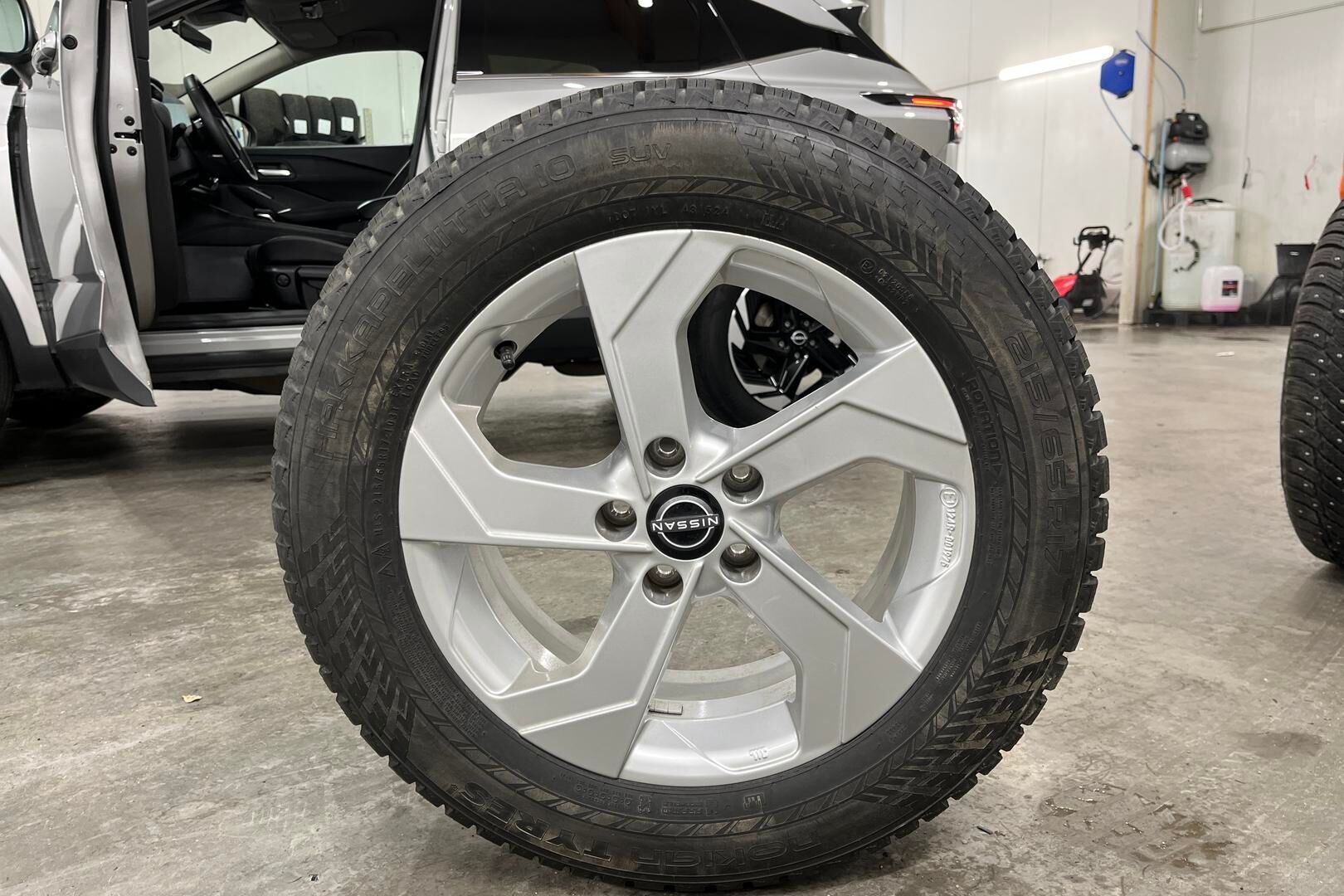 Nissan Qashqai iso kuva 13