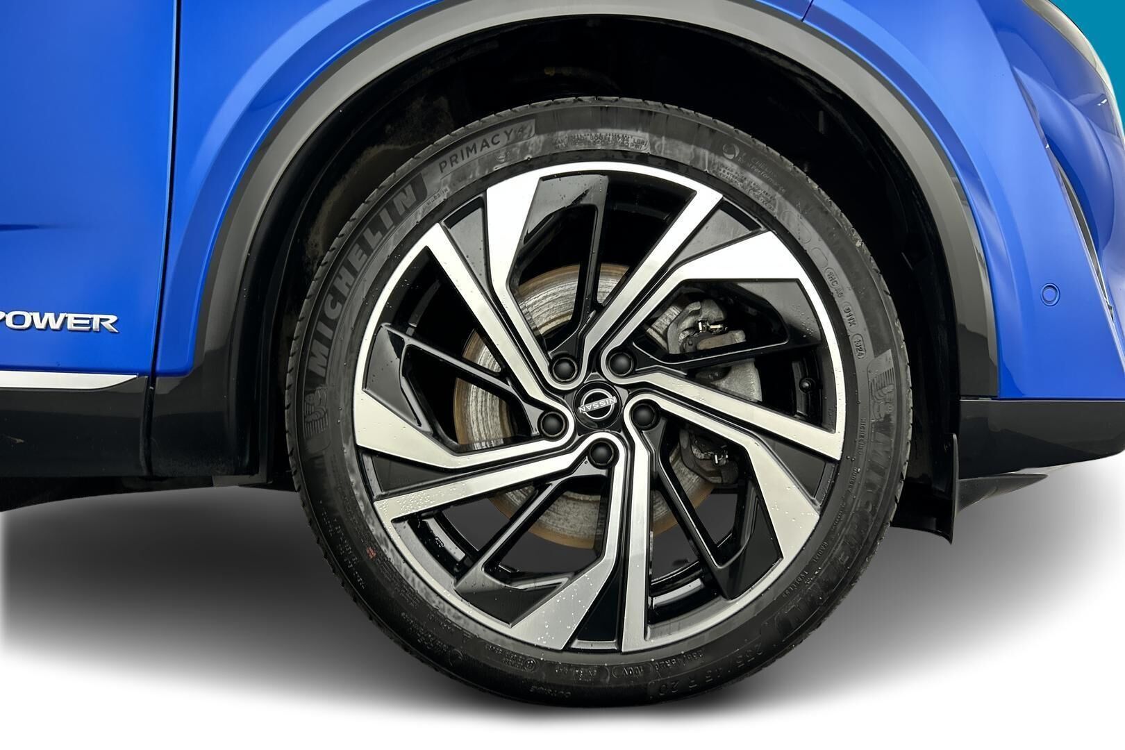Nissan Qashqai iso kuva 12