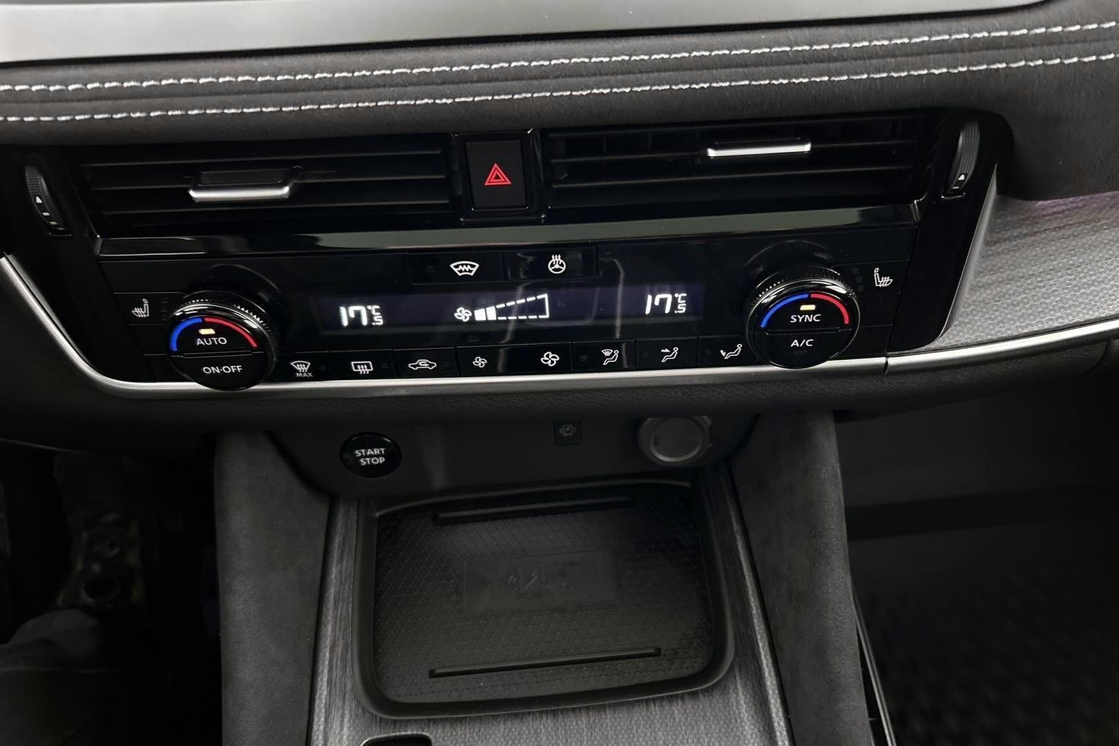 Nissan Qashqai iso kuva 15