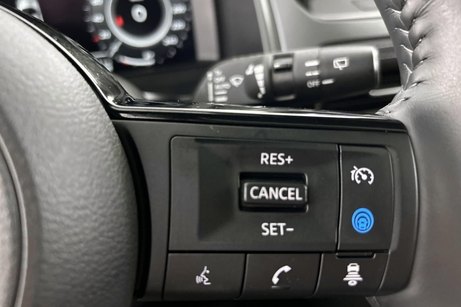 Nissan Qashqai iso kuva 18