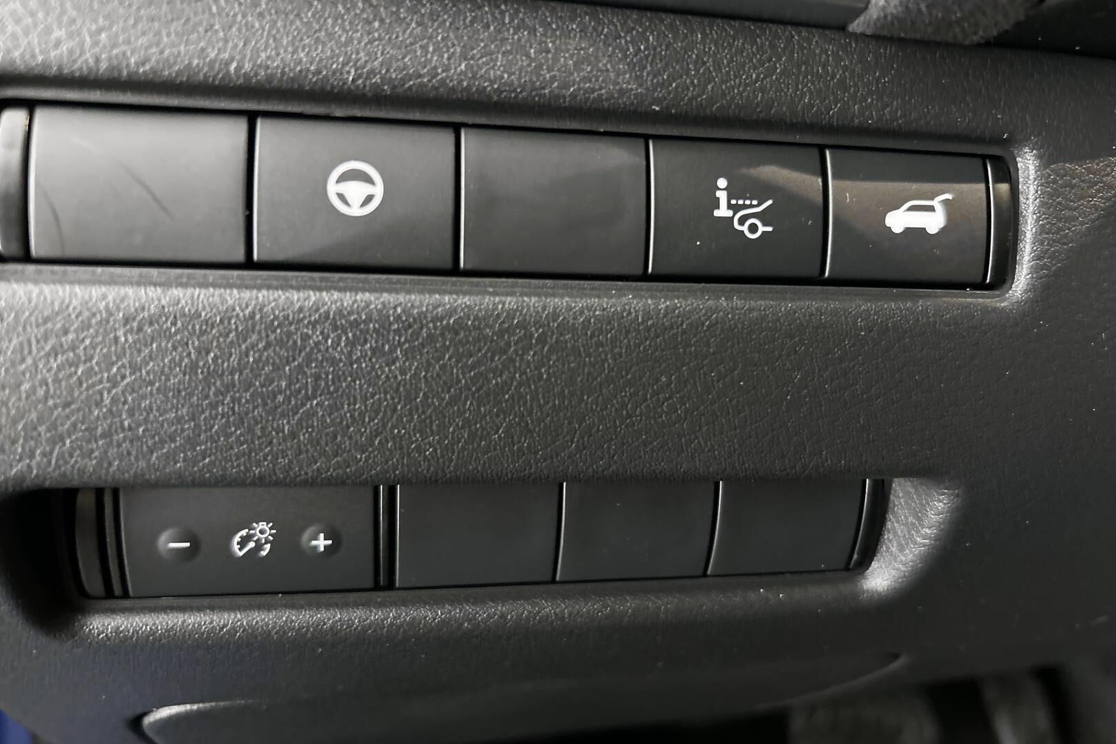 Nissan Qashqai iso kuva 20