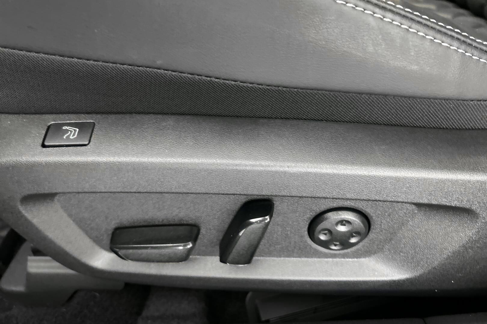 Nissan Qashqai iso kuva 23