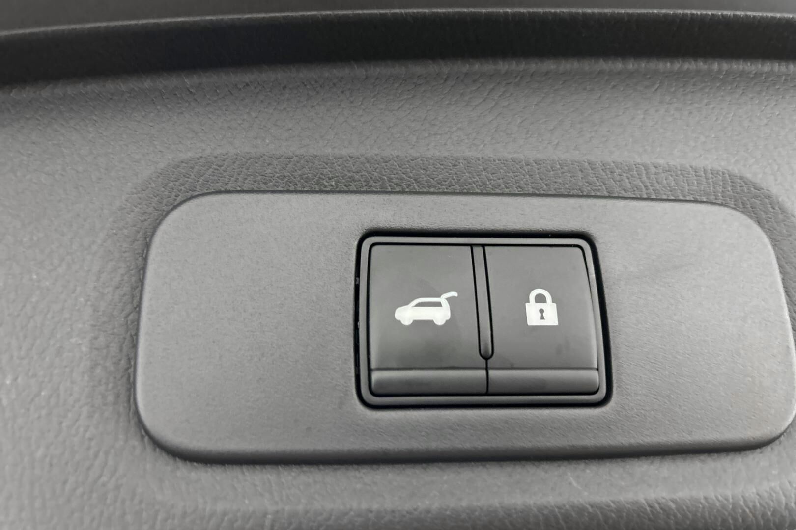 Nissan Qashqai iso kuva 26