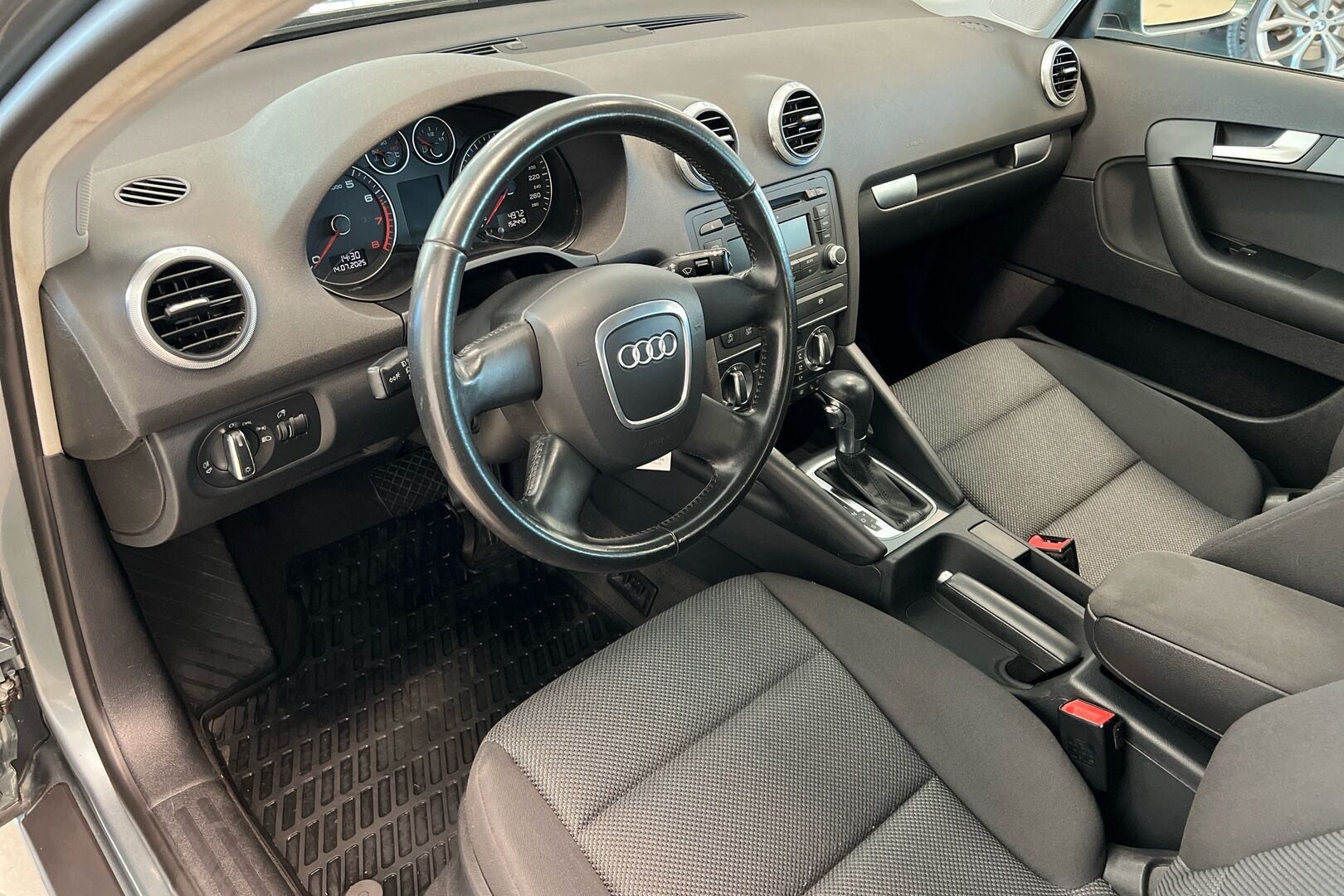 Audi A3 iso kuva 7