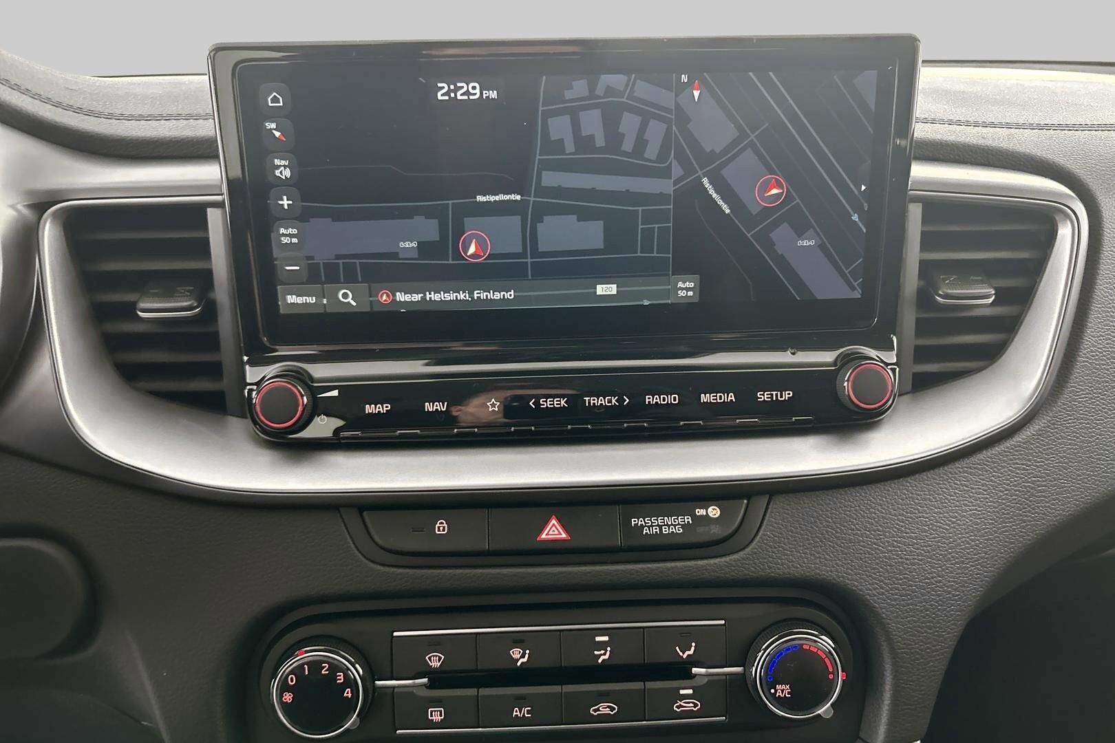 Kia Ceed iso kuva 17