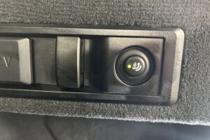 BMW i4 esikatselu 25