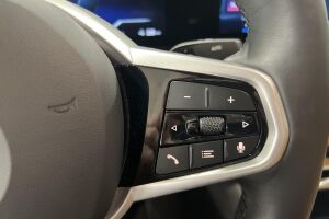BMW i4 esikatselu 15