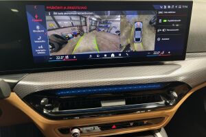 BMW i4 esikatselu 19
