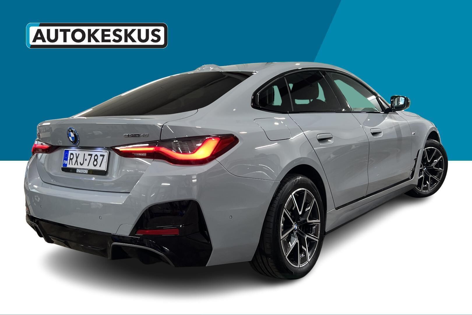 BMW i4 iso kuva 24