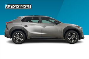 Toyota bZ4X esikatselu 5