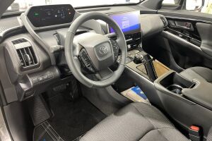 Toyota bZ4X esikatselu 6