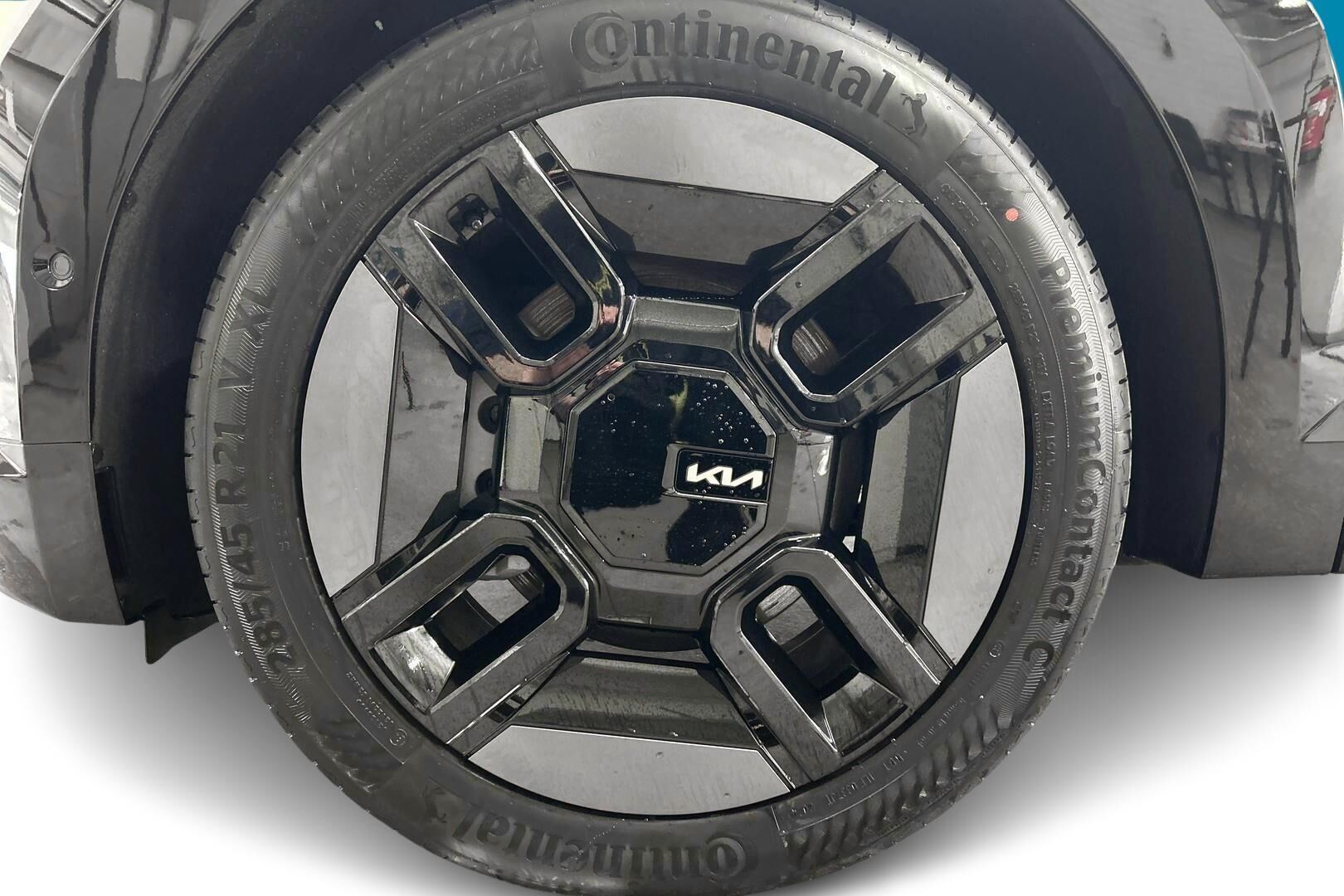 KIA EV9 iso kuva 12