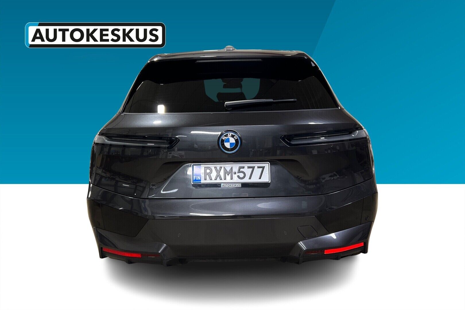 BMW IX iso kuva 1