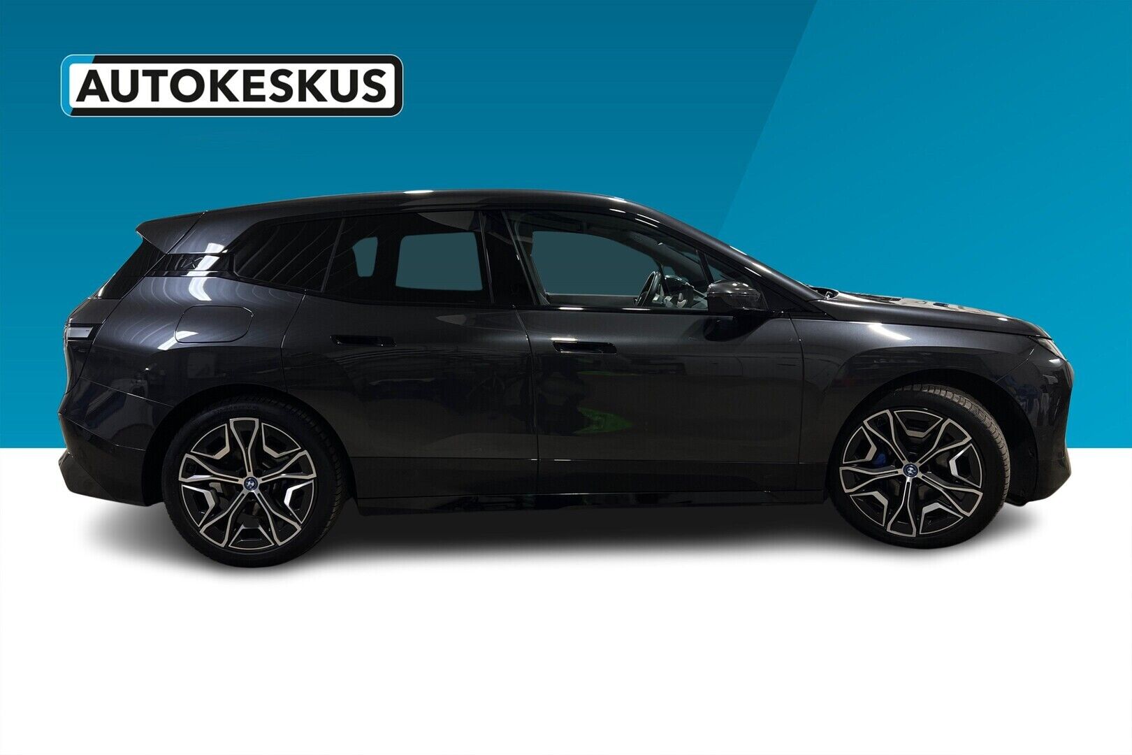 BMW IX iso kuva 4