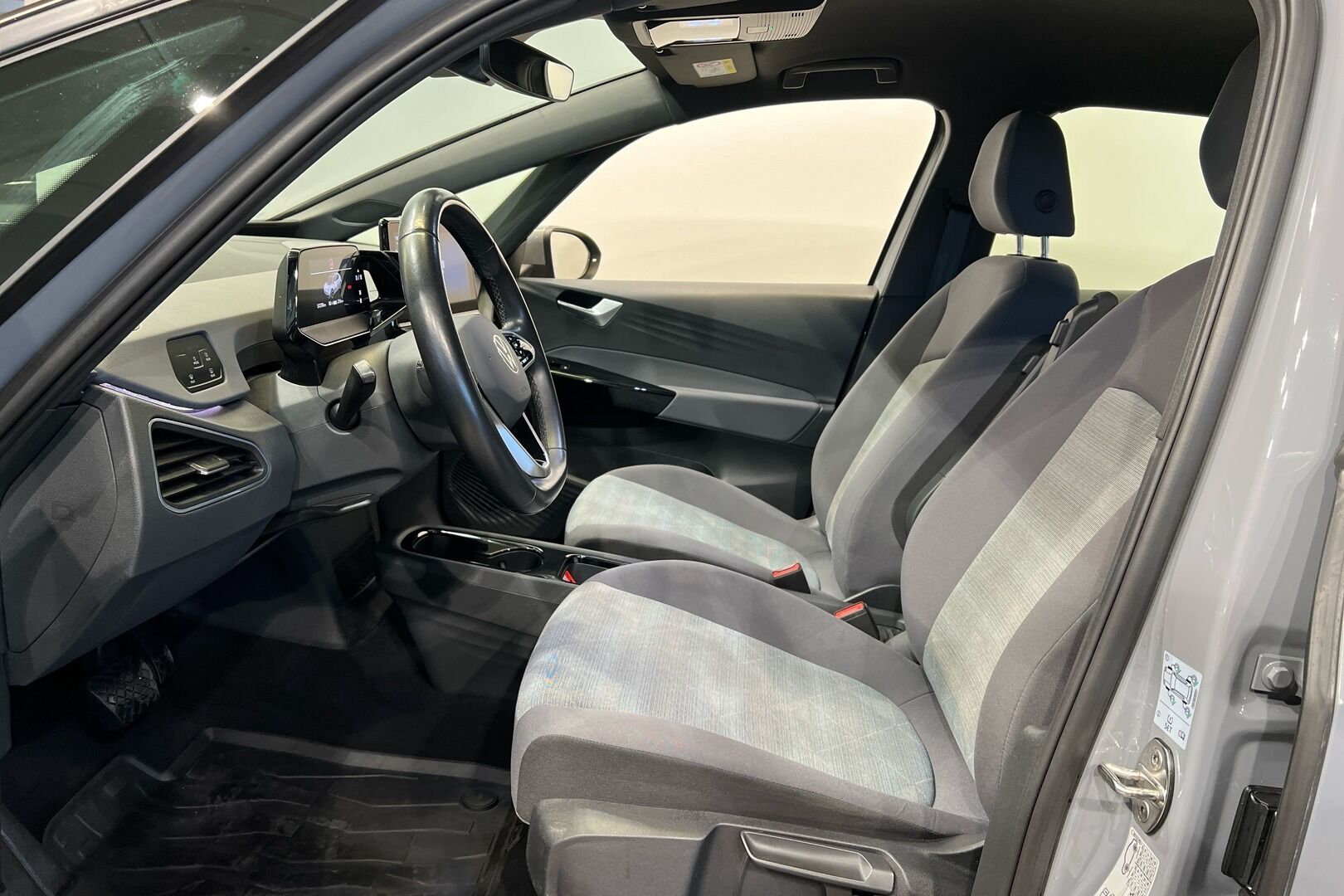 VOLKSWAGEN ID.3 iso kuva 15