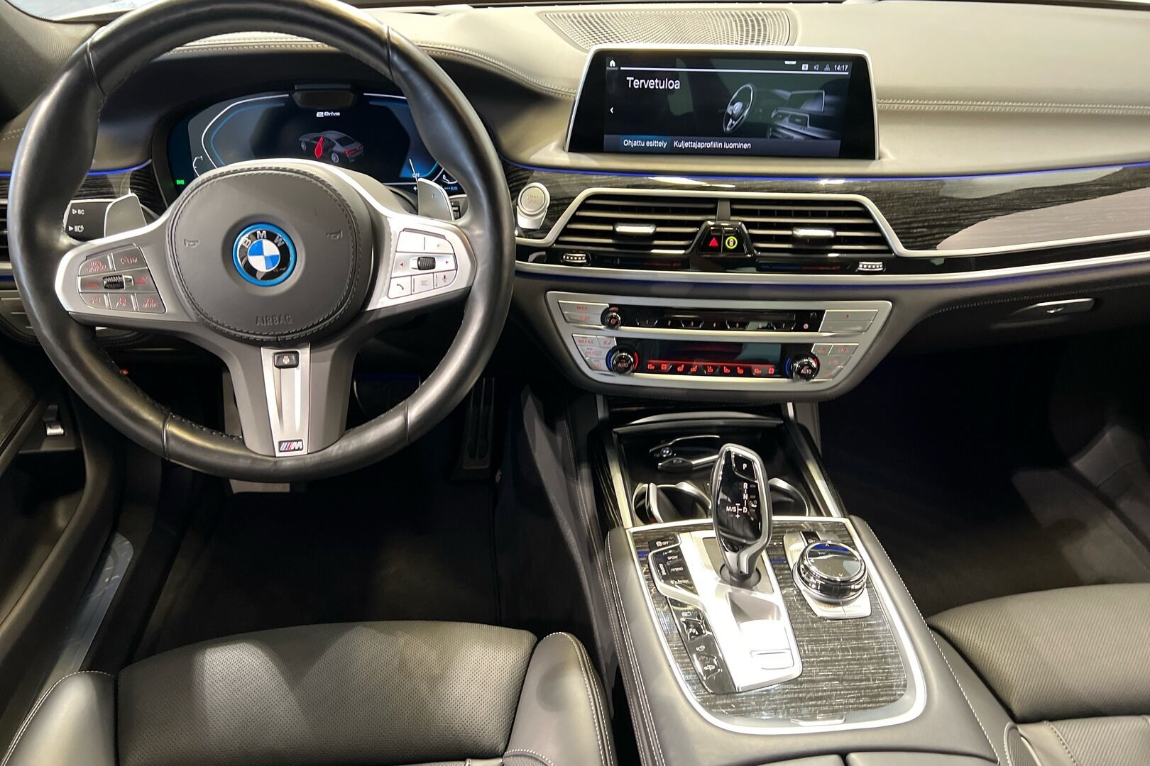 BMW 7-SARJA iso kuva 13
