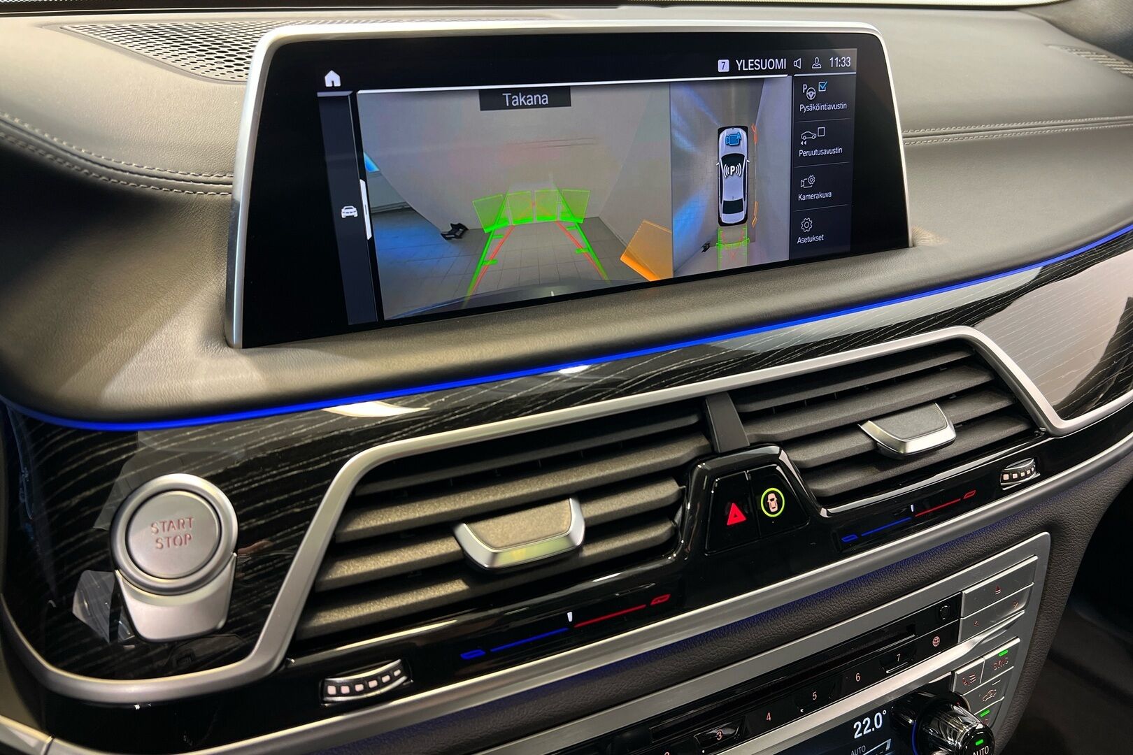 BMW 7-SARJA iso kuva 13