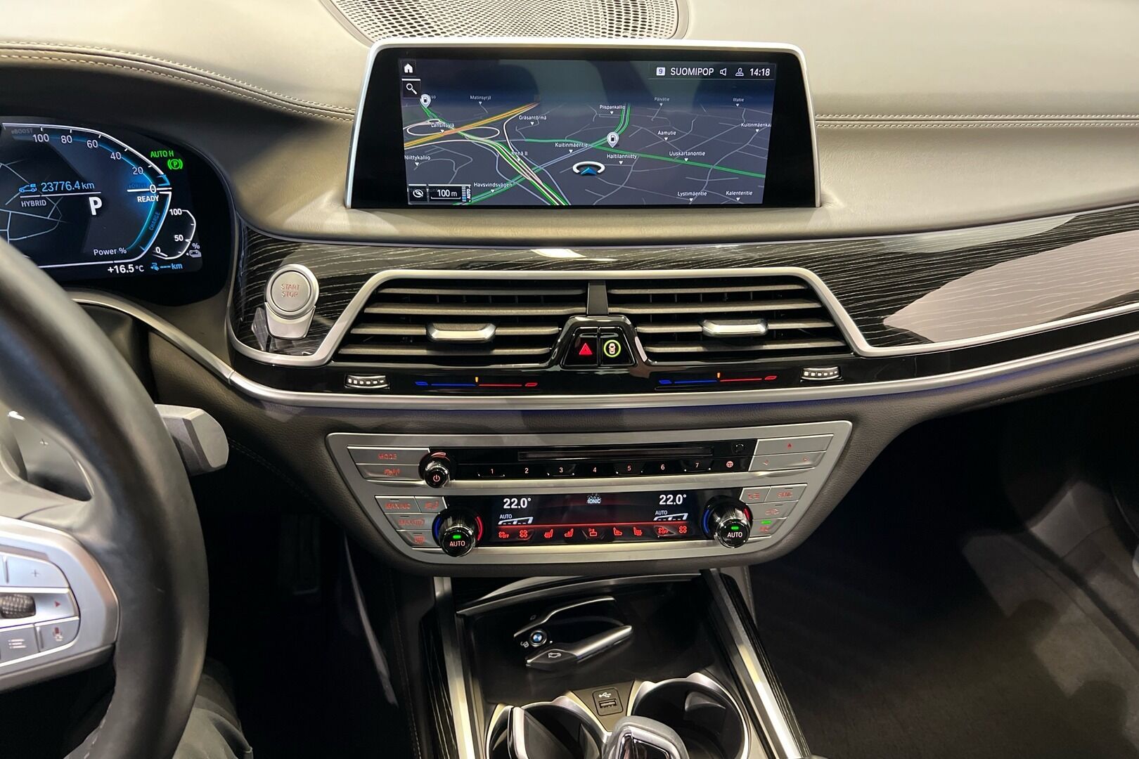 BMW 7-SARJA iso kuva 29