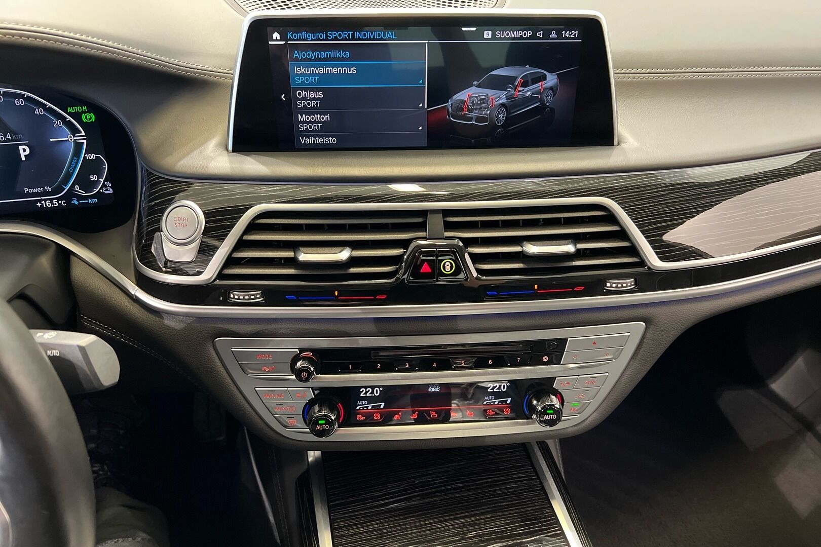 BMW 7-SARJA iso kuva 16