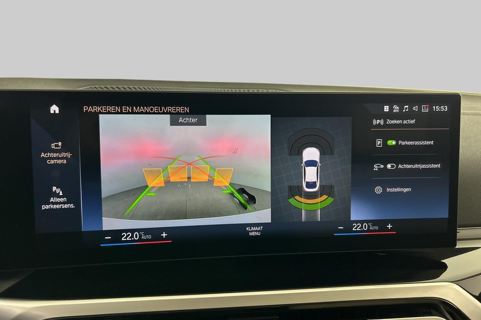 BMW i4 iso kuva 22