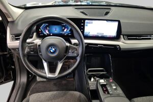 BMW IX1 esikatselu 8