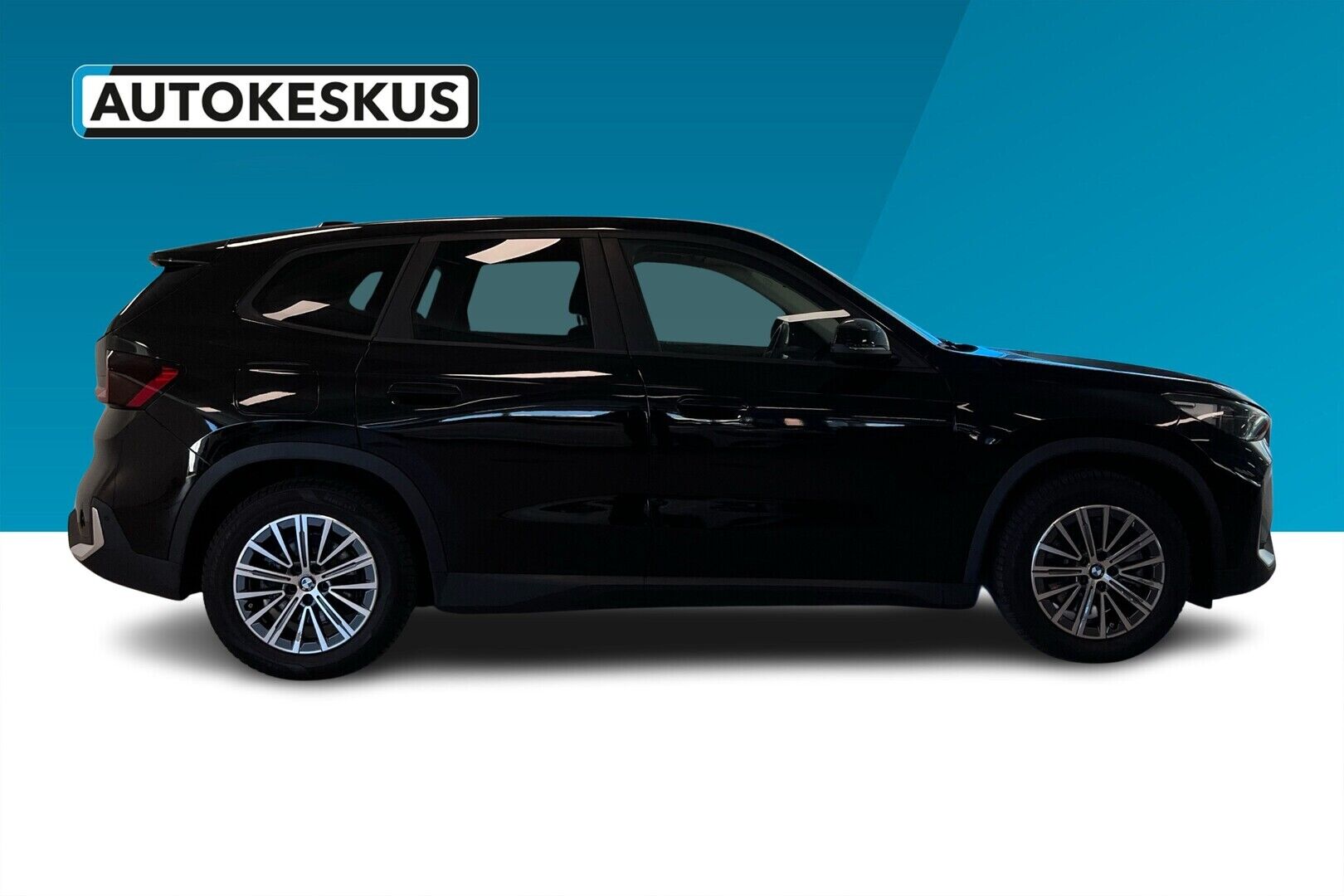 BMW IX1 iso kuva 1