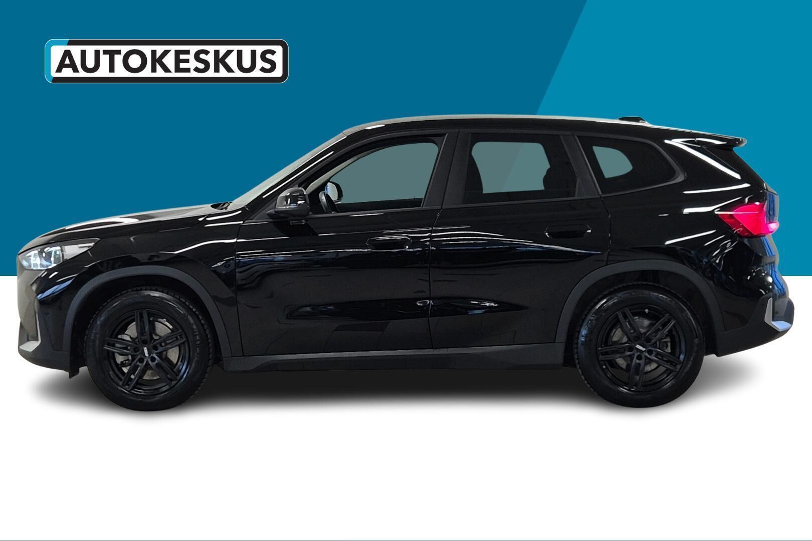 BMW IX1 iso kuva 5