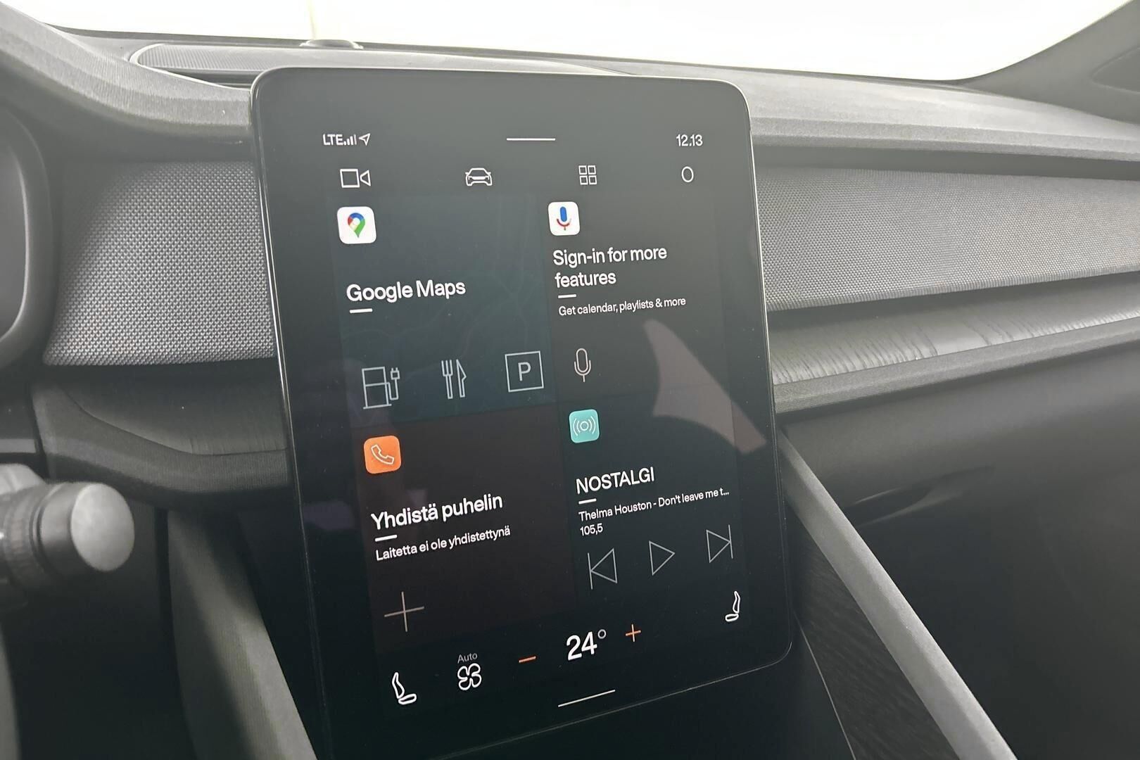 POLESTAR 2 iso kuva 23