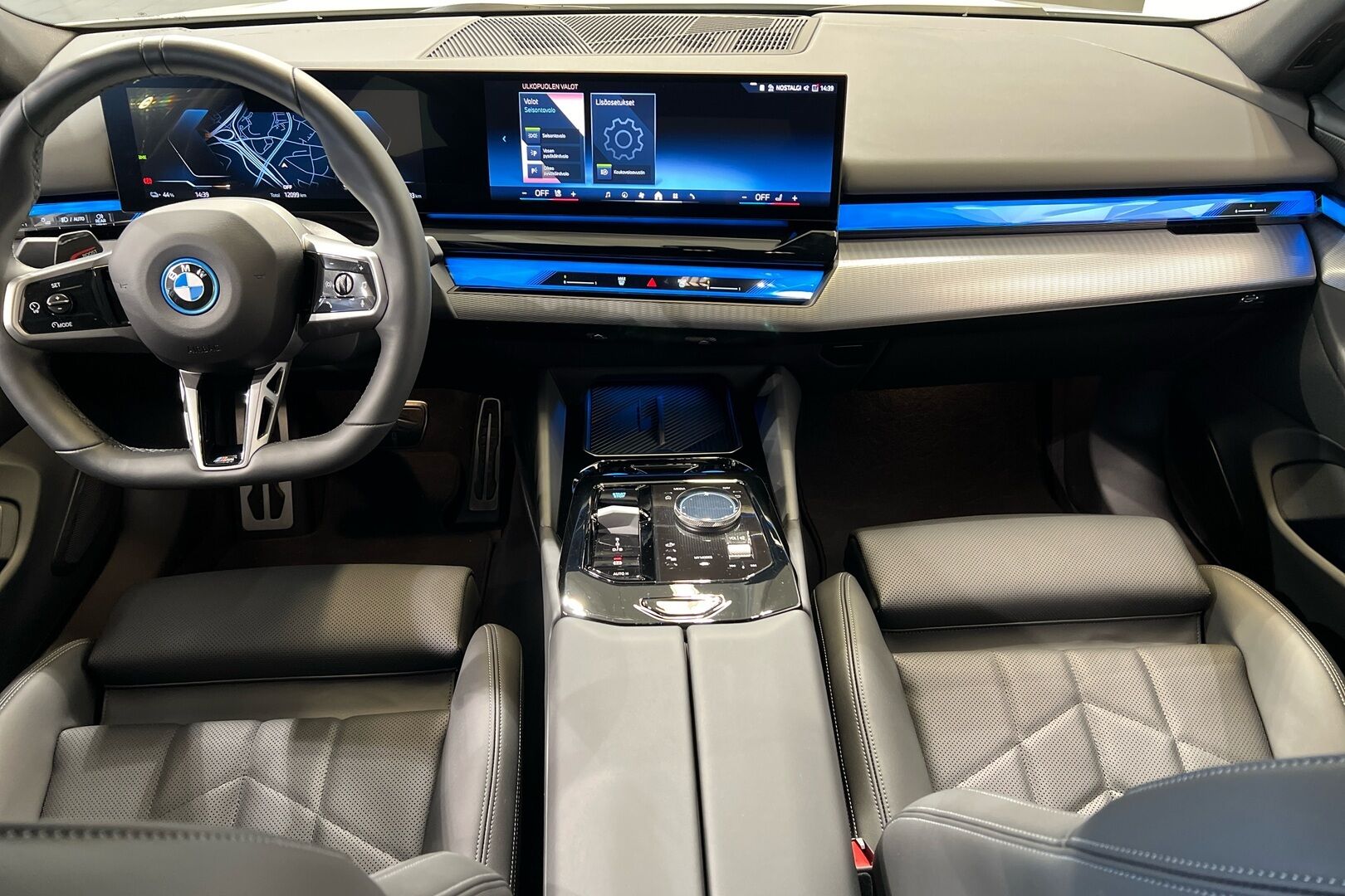 BMW I5 iso kuva 12