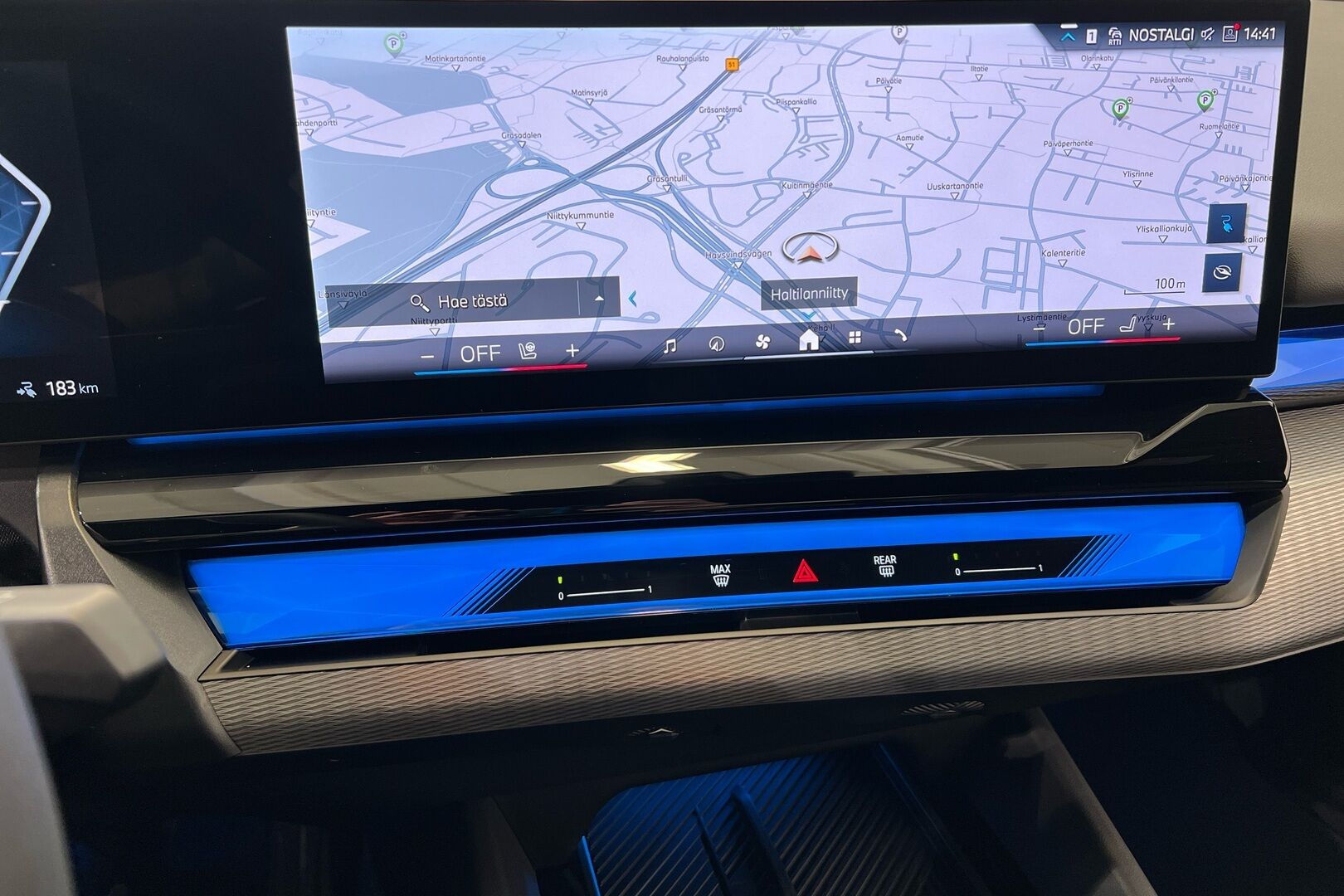 BMW I5 iso kuva 16
