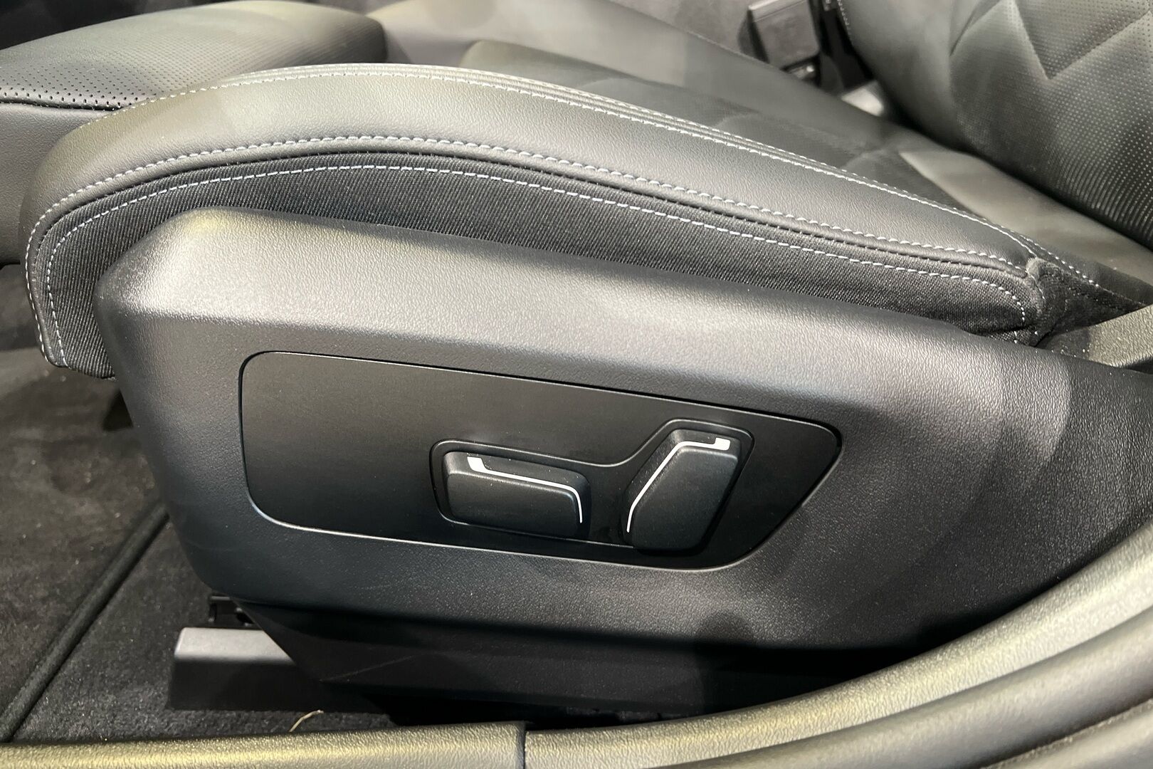 BMW I5 iso kuva 27