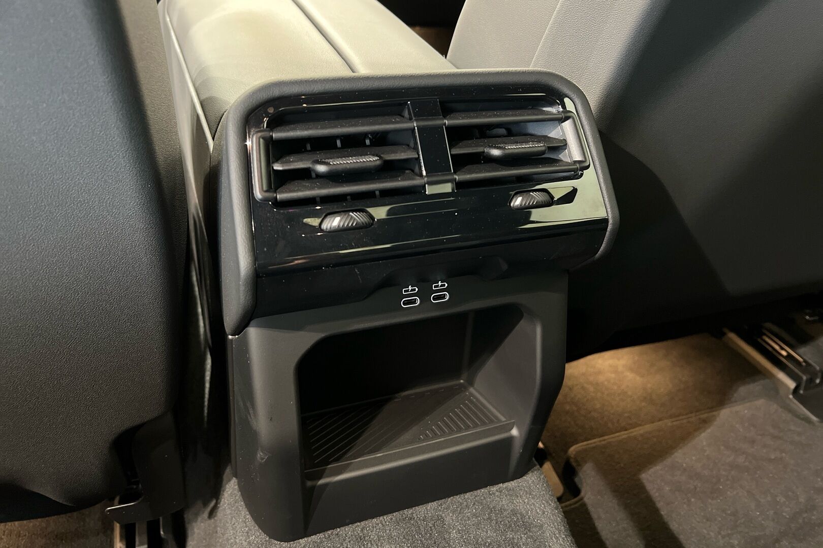 BMW I5 iso kuva 28