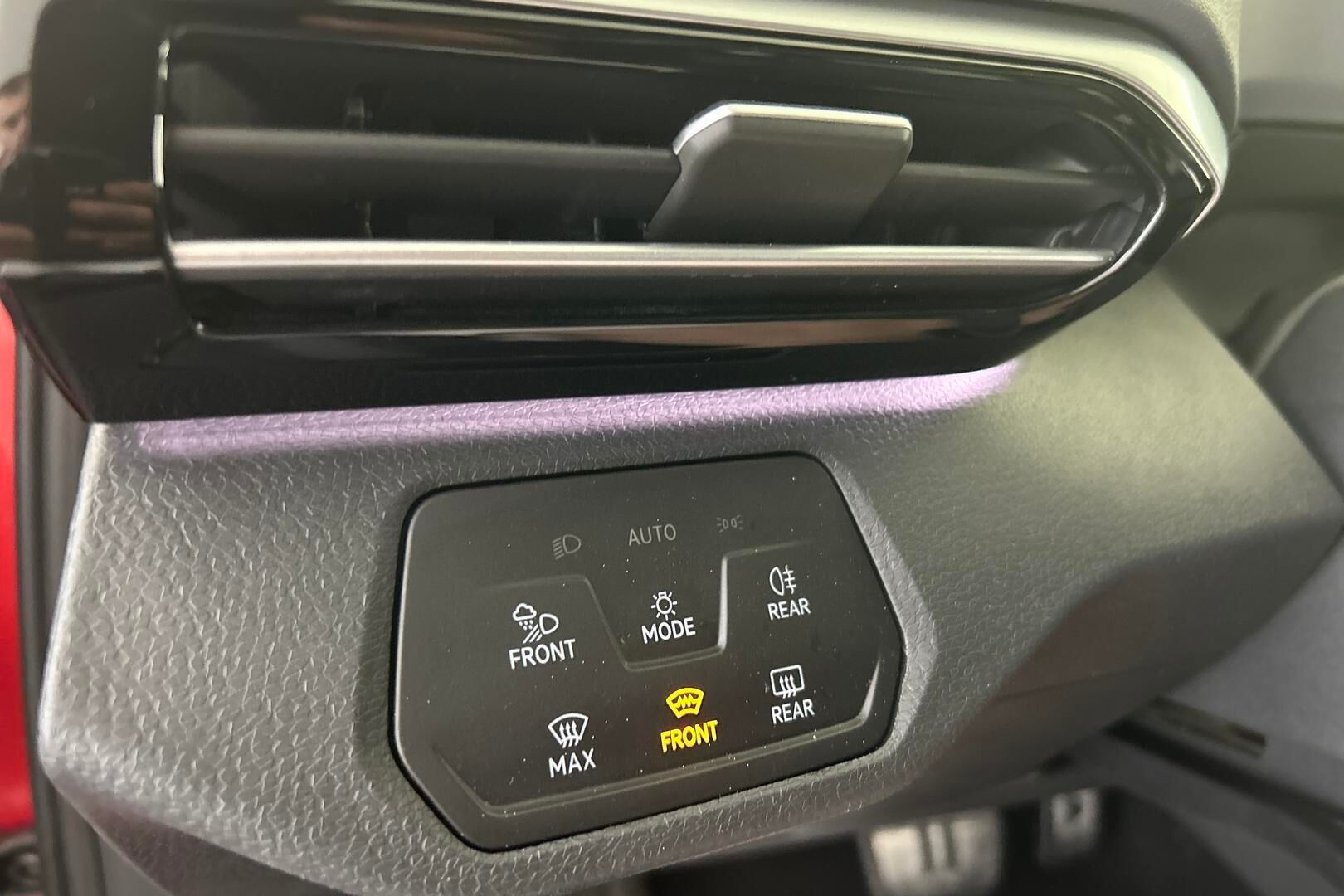 VOLKSWAGEN ID.5 iso kuva 16
