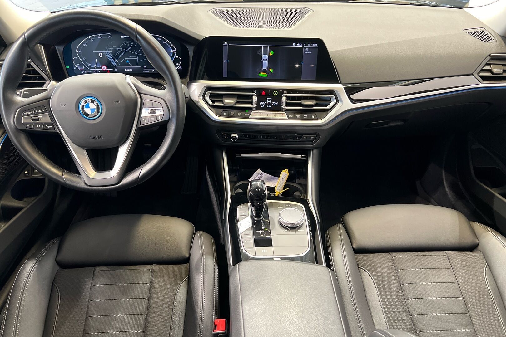 BMW 3-SARJA iso kuva 12