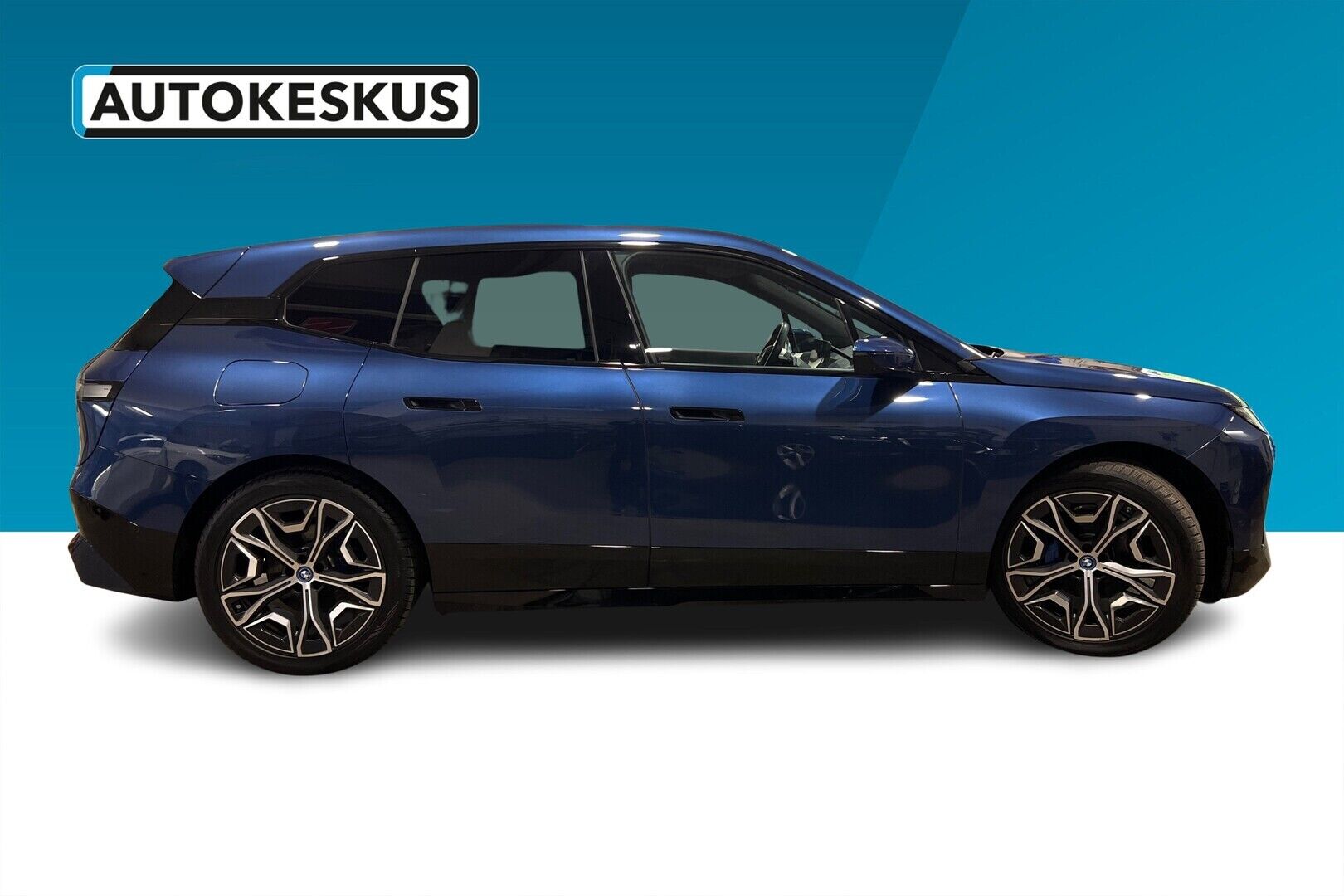 BMW IX iso kuva 6