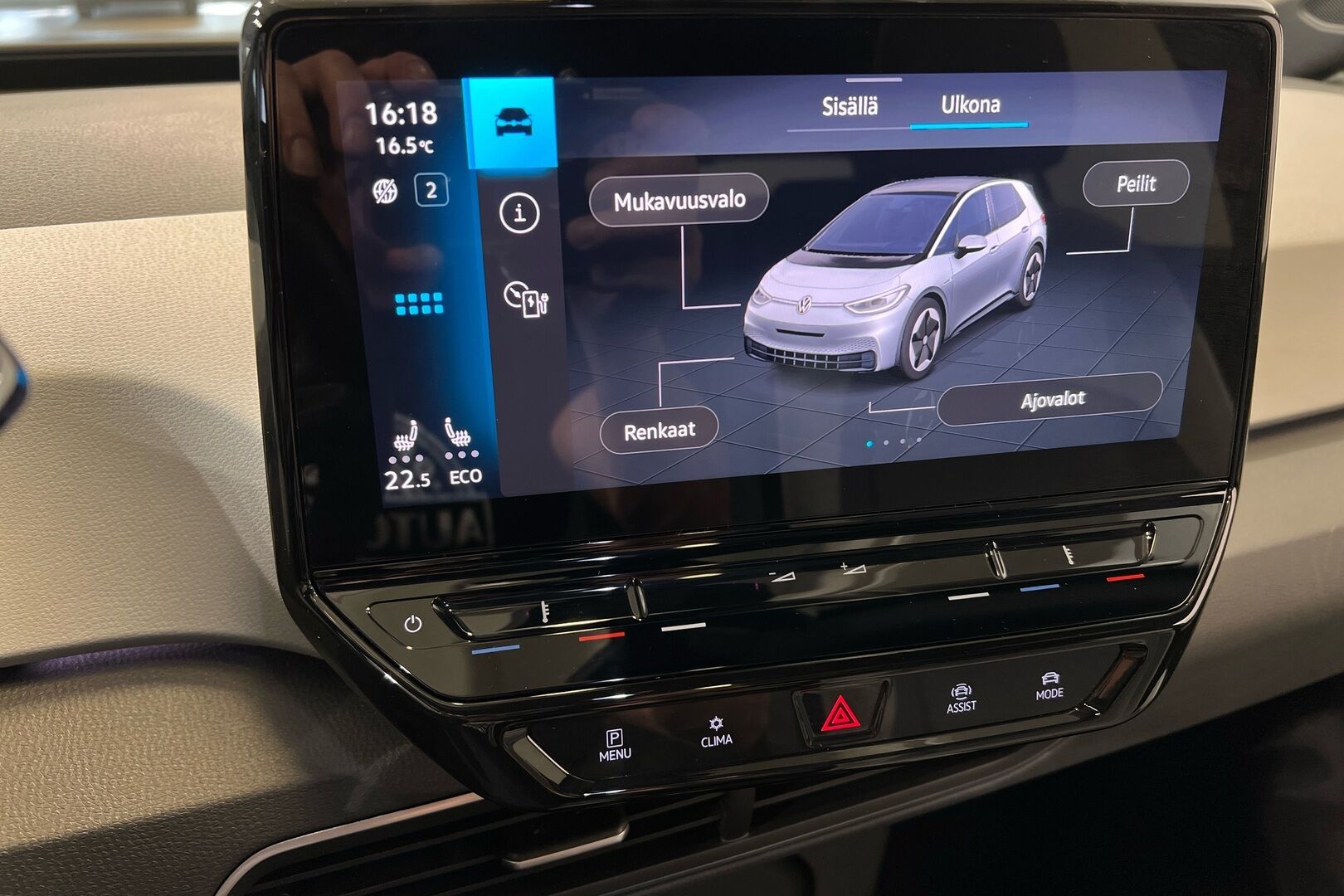 VOLKSWAGEN ID.3 iso kuva 18