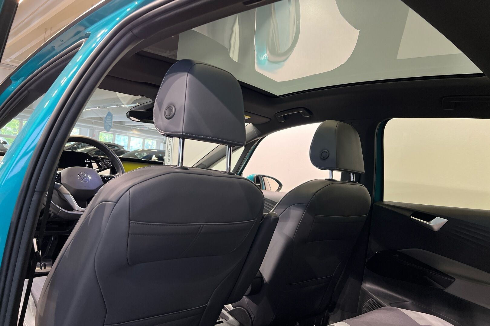 VOLKSWAGEN ID.3 iso kuva 28